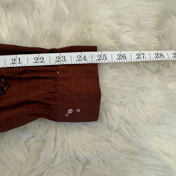 Knot Sisters Mimi & Red Floral Jimmy Blouse Small NWT - Picture 13 of 14